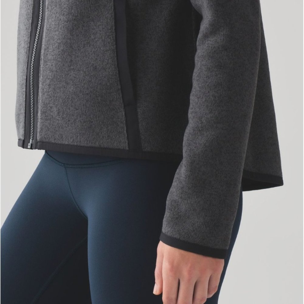 Lululemon Its Fleecing Cold Zip Up Heathered Black/Black 6 - Picture 7 of 16